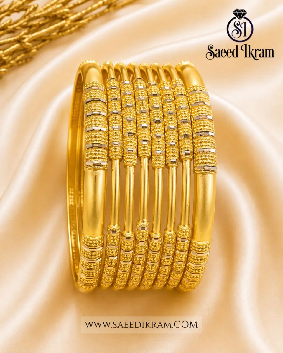 Beautiful Shine Gold Bangles
