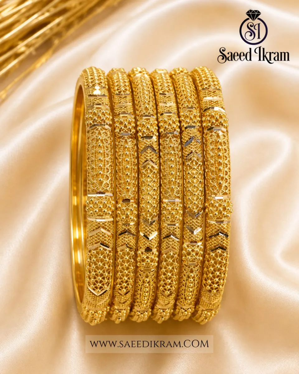 Fine Shine Gold Bangles