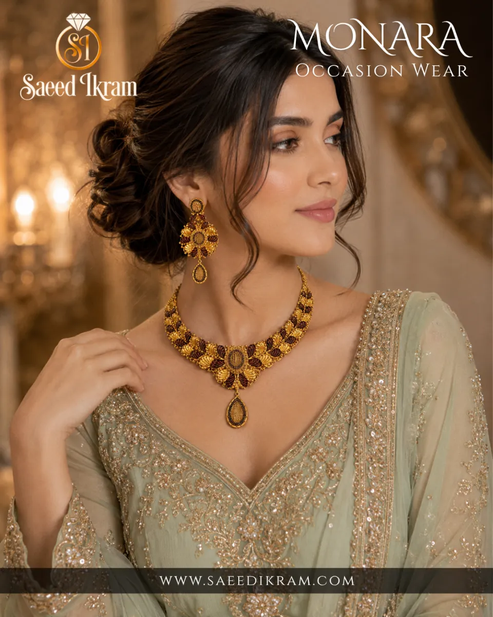 Classic Grace Gold Necklace Set