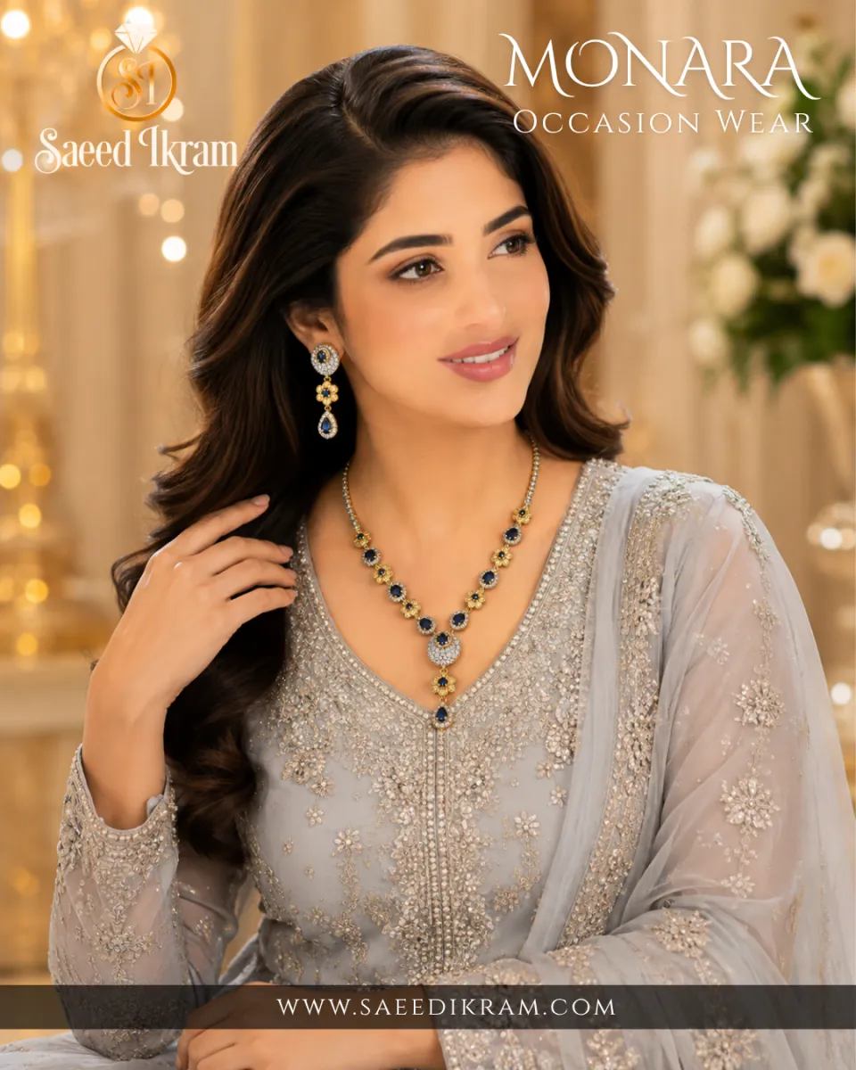 Golden Line Necklace Set