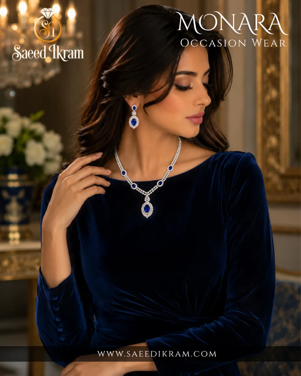 Noble Gold Necklace Set