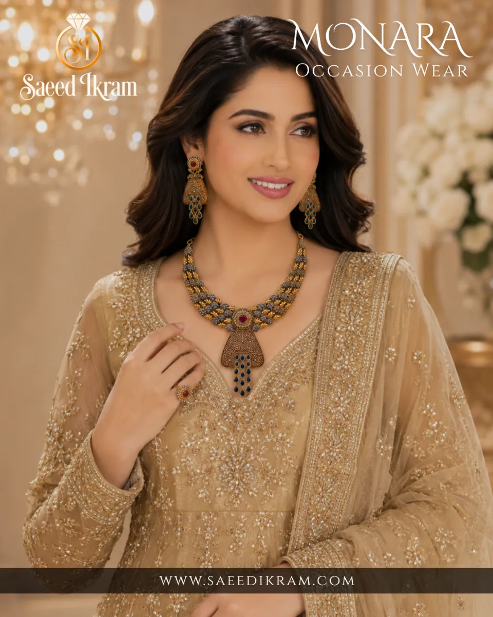 Ladies Fancy Gold Necklace Set