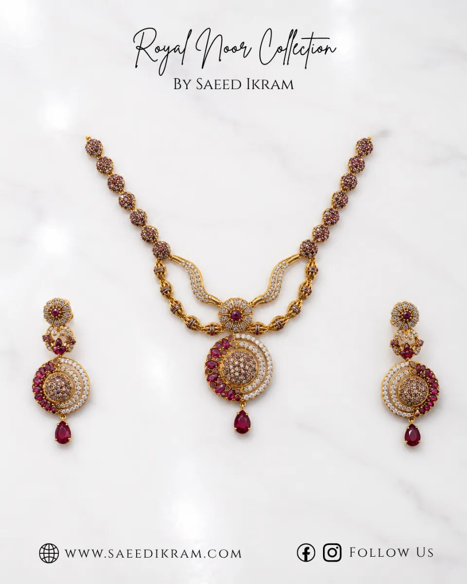 Fancy Gold Necklace Set