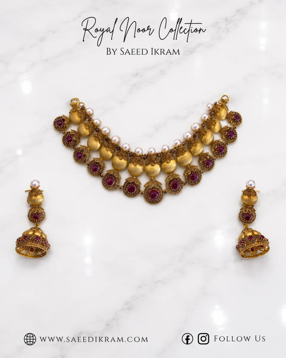 Fancy-necklace 100