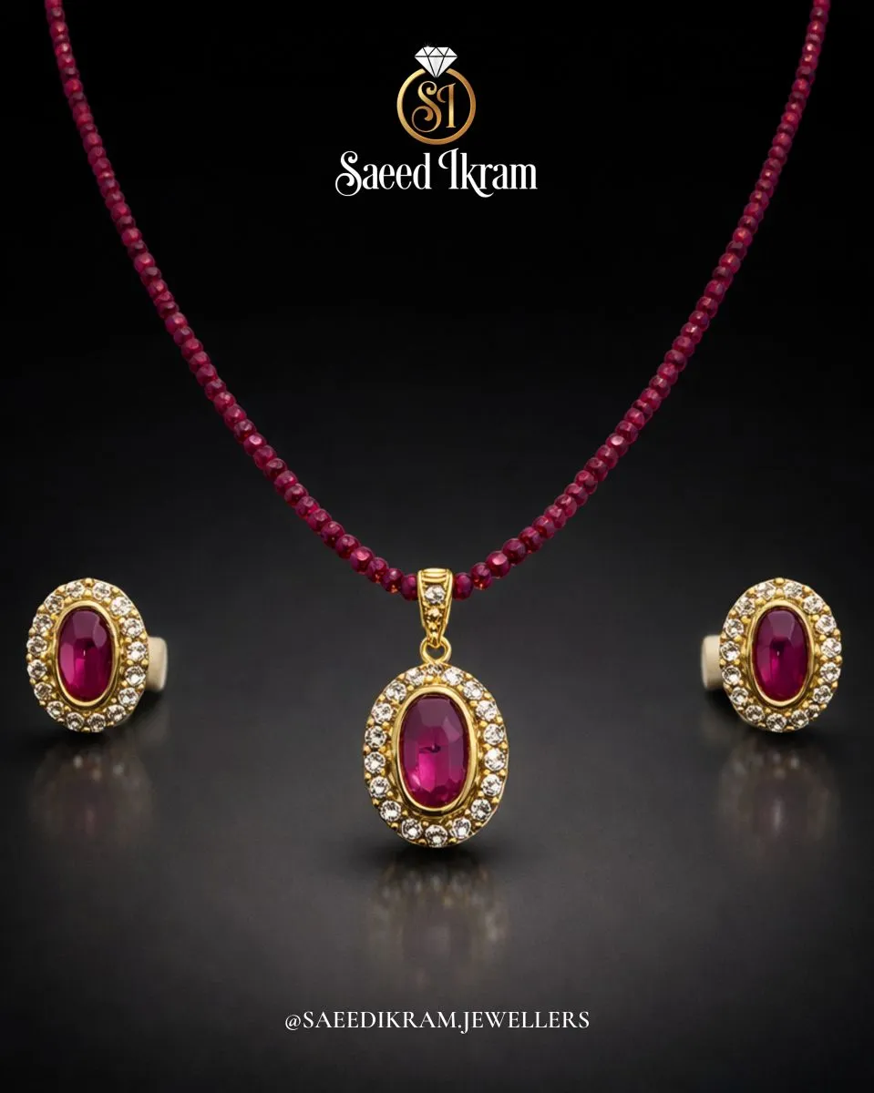 Gold Oval Pendant
